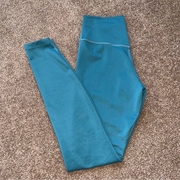 Nike 7/8 Length Leggings - Picture 1 of 5